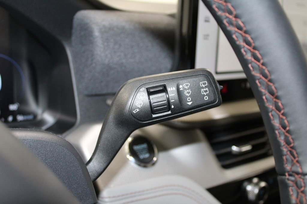 New 2026 Ford Explorer Active w/ Active Comfort Package image 41