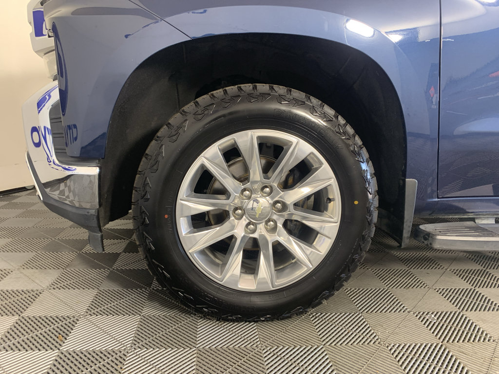 Used 2020 Chevrolet Silverado 1500 LTZ w/ LTZ Premium Package AWD/4WD image 9