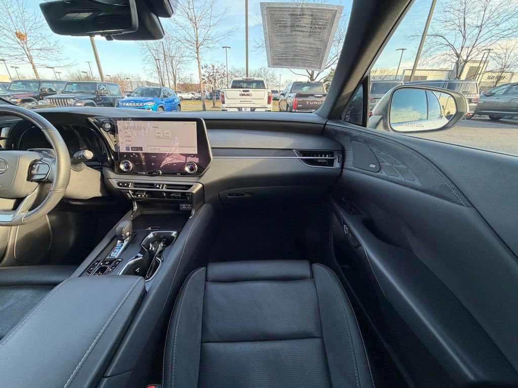 Used 2024 Lexus RX 350 AWD image 20