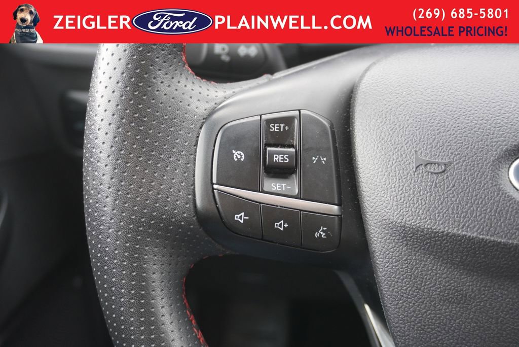 Used 2024 Ford Escape ST-Line image 24