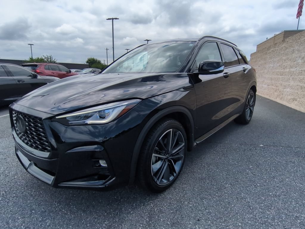 Used 2024 INFINITI QX50 Sport AWD/4WD image 9