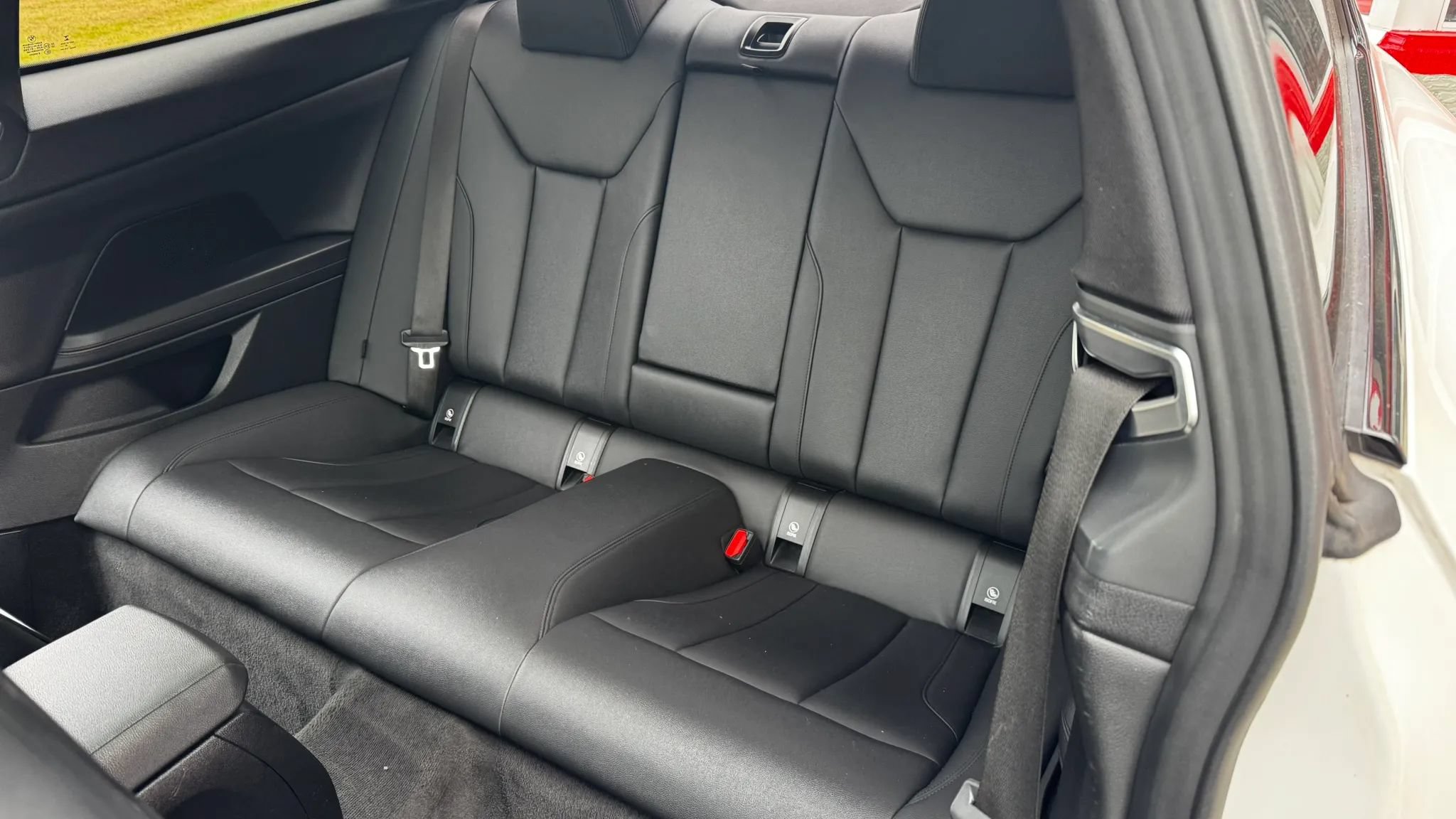 Used 2021 BMW 430i Coupe w/ Convenience Package RWD image 16