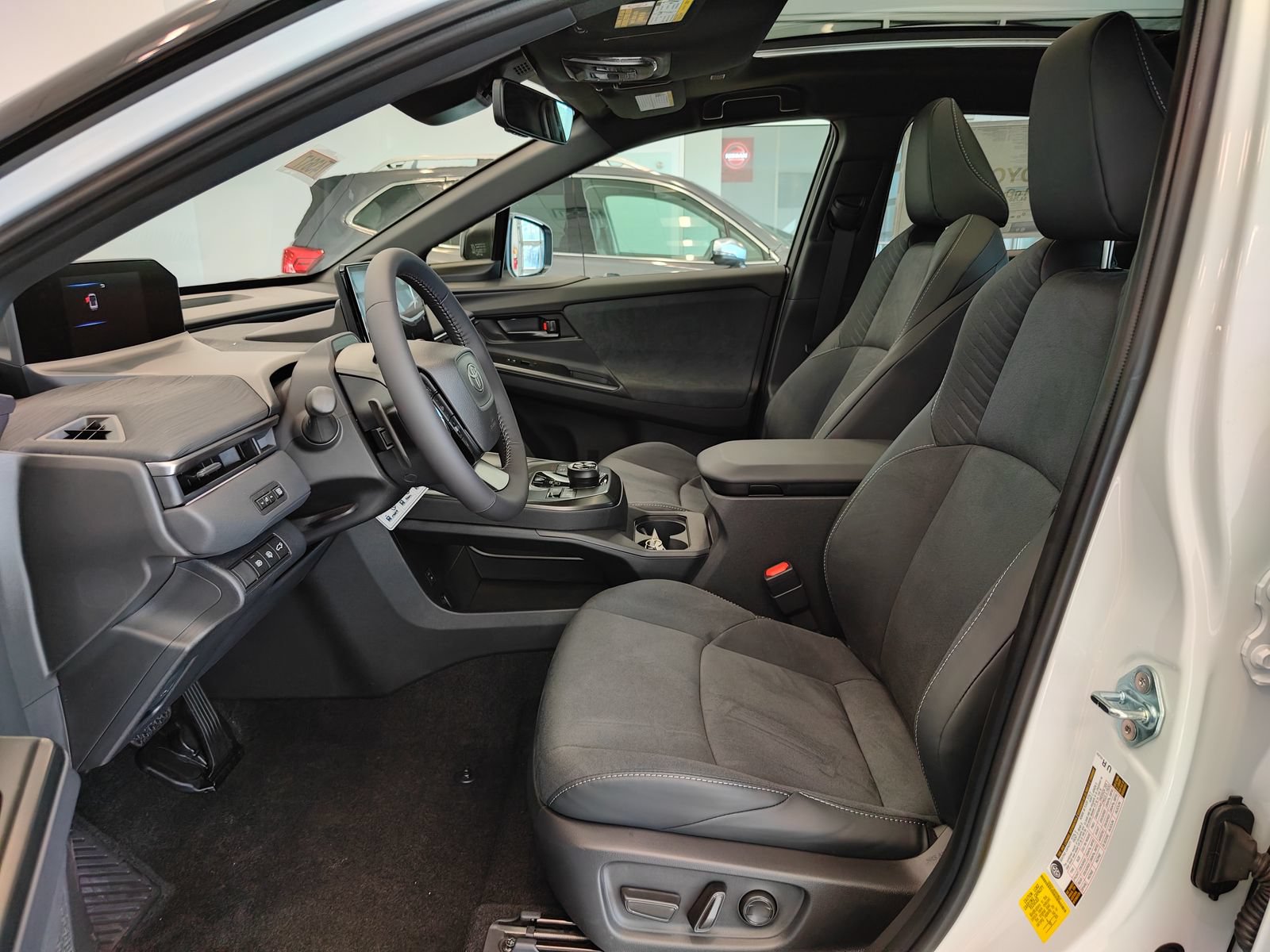 New 2026 Toyota C-HR w/ Cold Weather Package AWD/4WD image 10