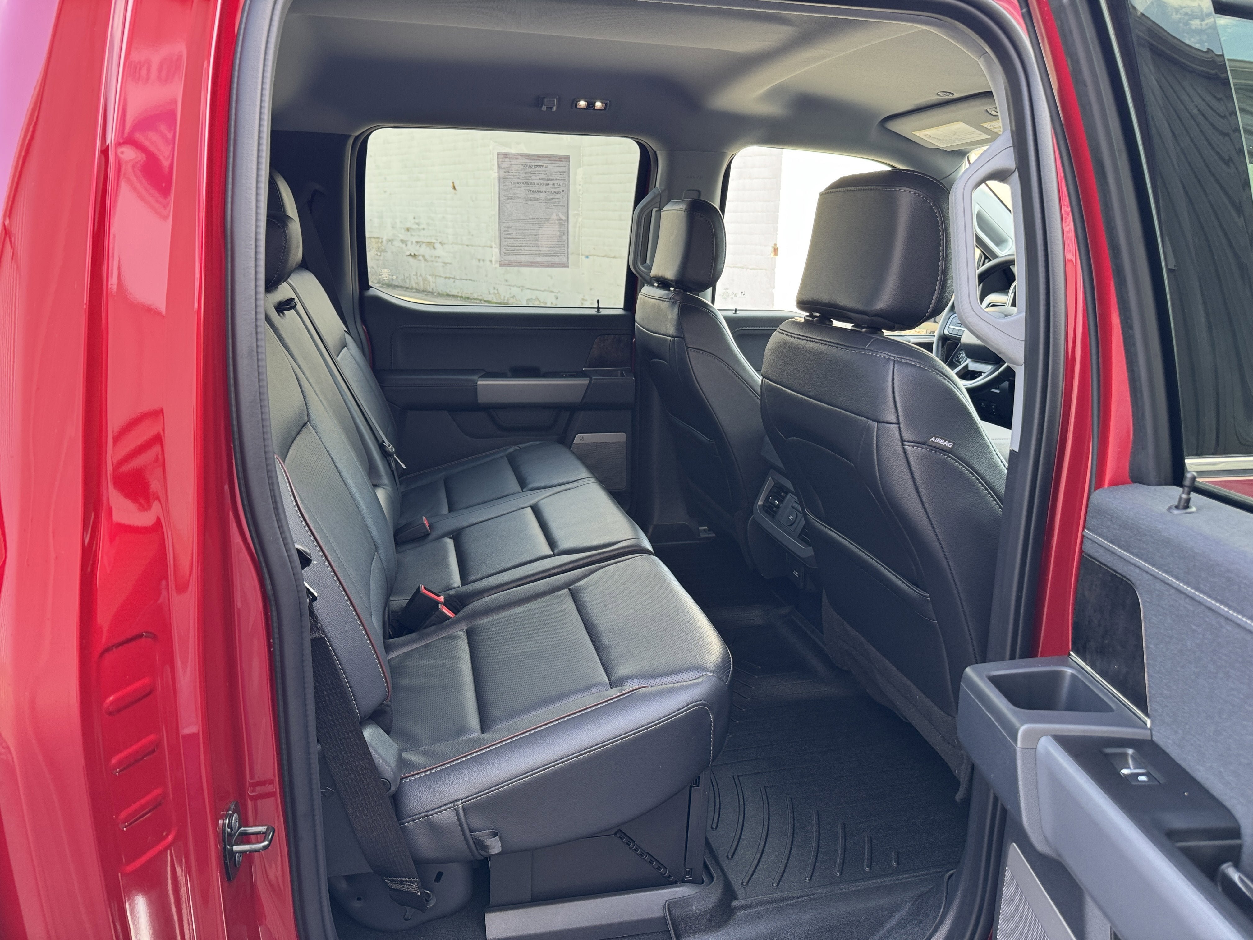 Used 2024 Ford F350 Lariat w/ Chrome Package AWD/4WD image 34