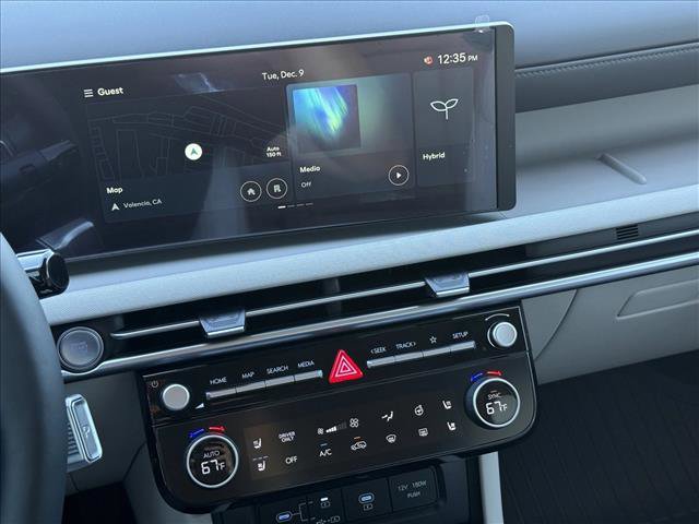 New 2025 Hyundai Tucson Limited image 14