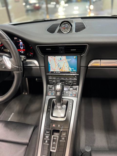 Used 2014 Porsche 911 Carrera 4 image 23