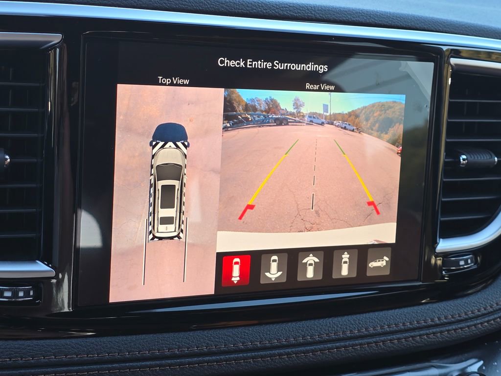 New 2026 Chrysler Pacifica Pinnacle image 9