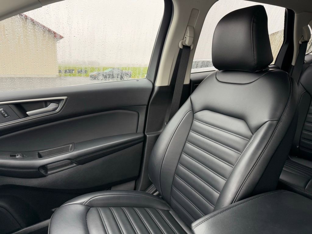 Used 2023 Ford Edge SEL w/ Convenience Package image 23
