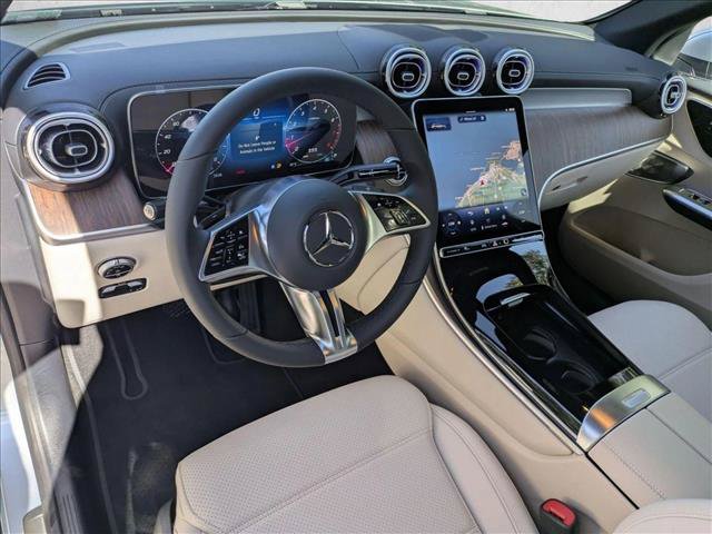 New 2027 Mercedes-Benz GLC 300 image 3