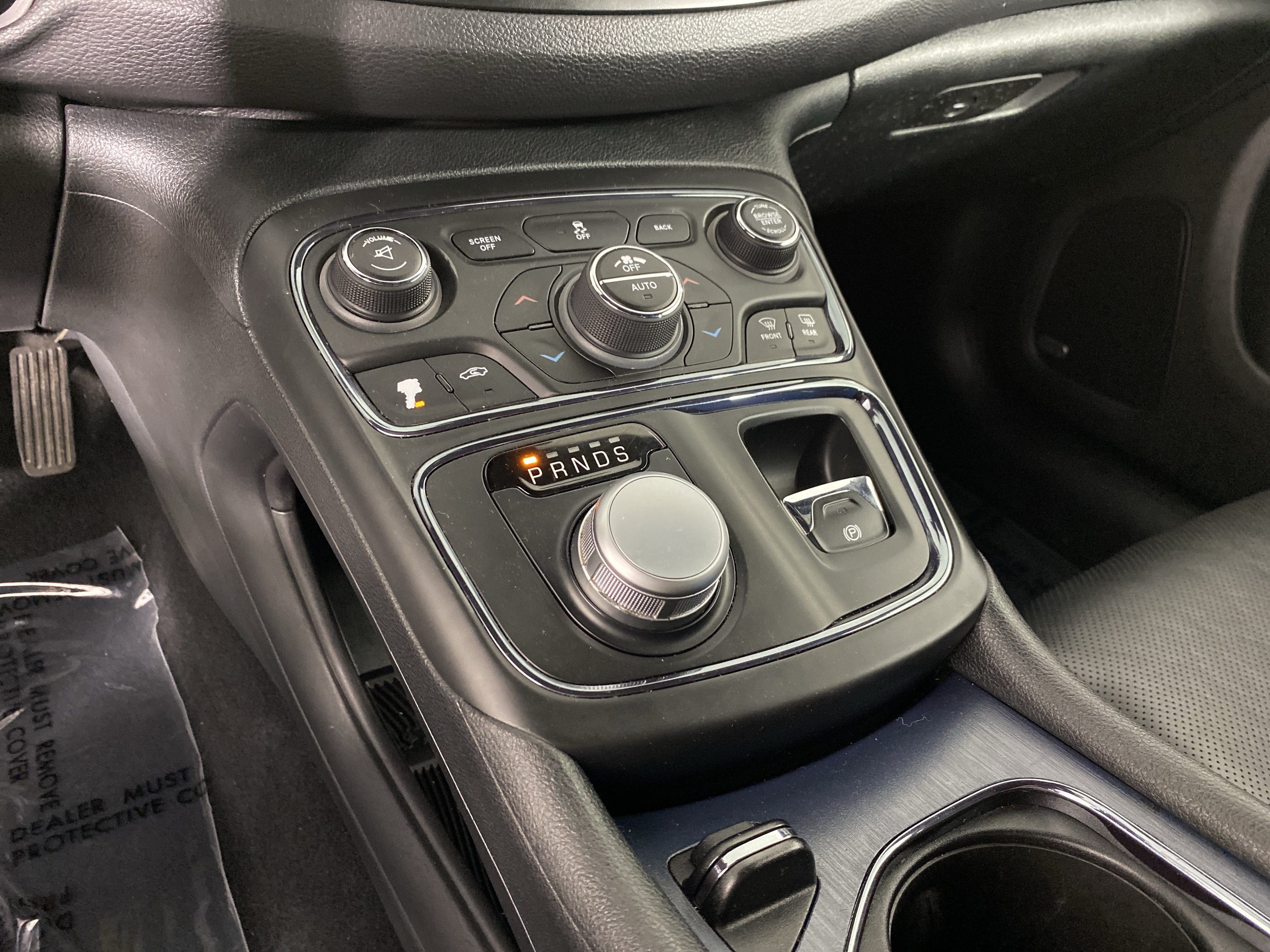Used 2016 Chrysler 200 S w/ Navigation & Sound Group I AWD/4WD image 30
