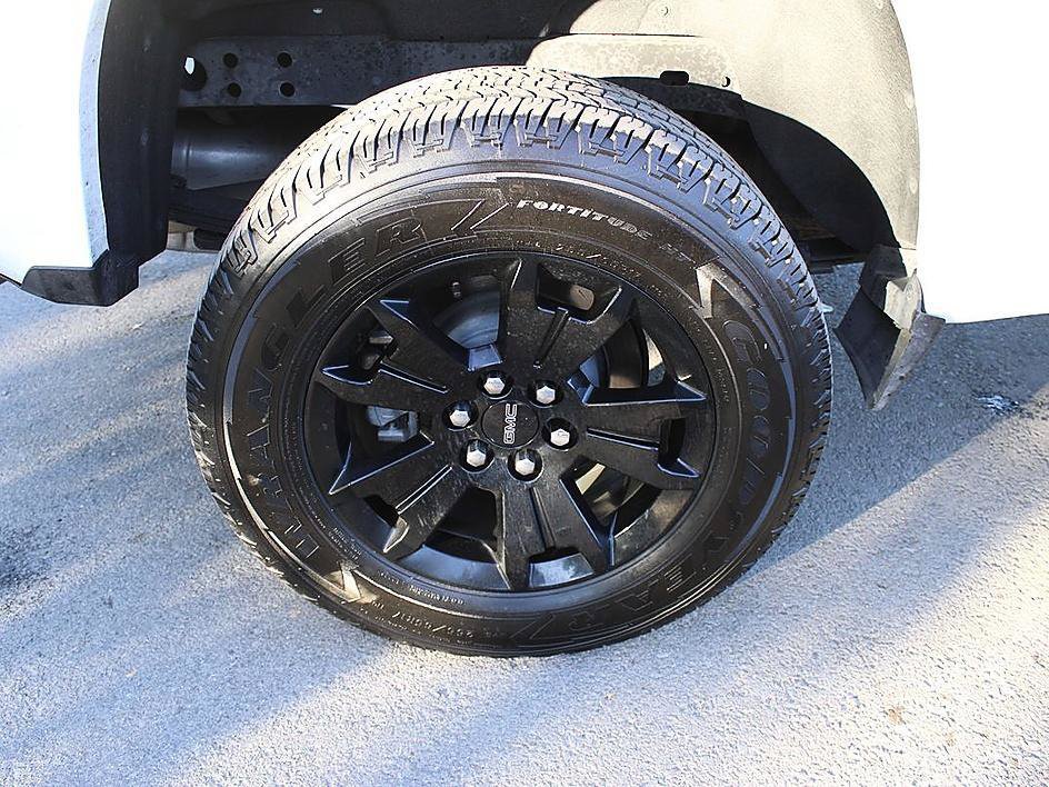 Used 2022 GMC Canyon Elevation RWD image 20