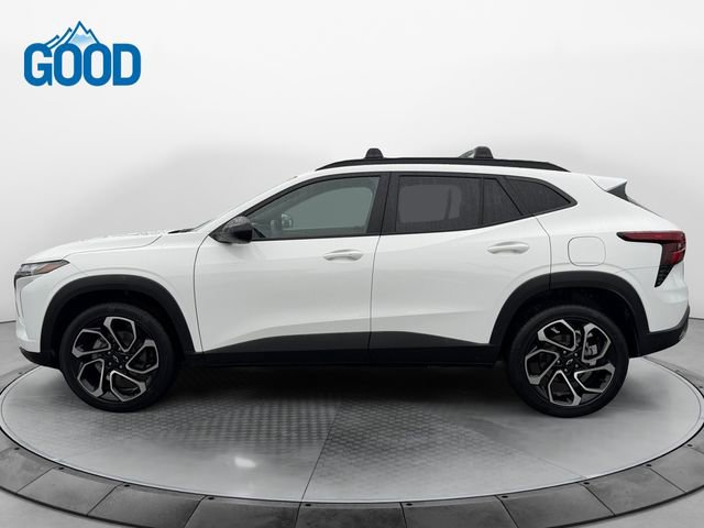 Used 2024 Chevrolet Trax RS w/ Driver Confidence Package image 2