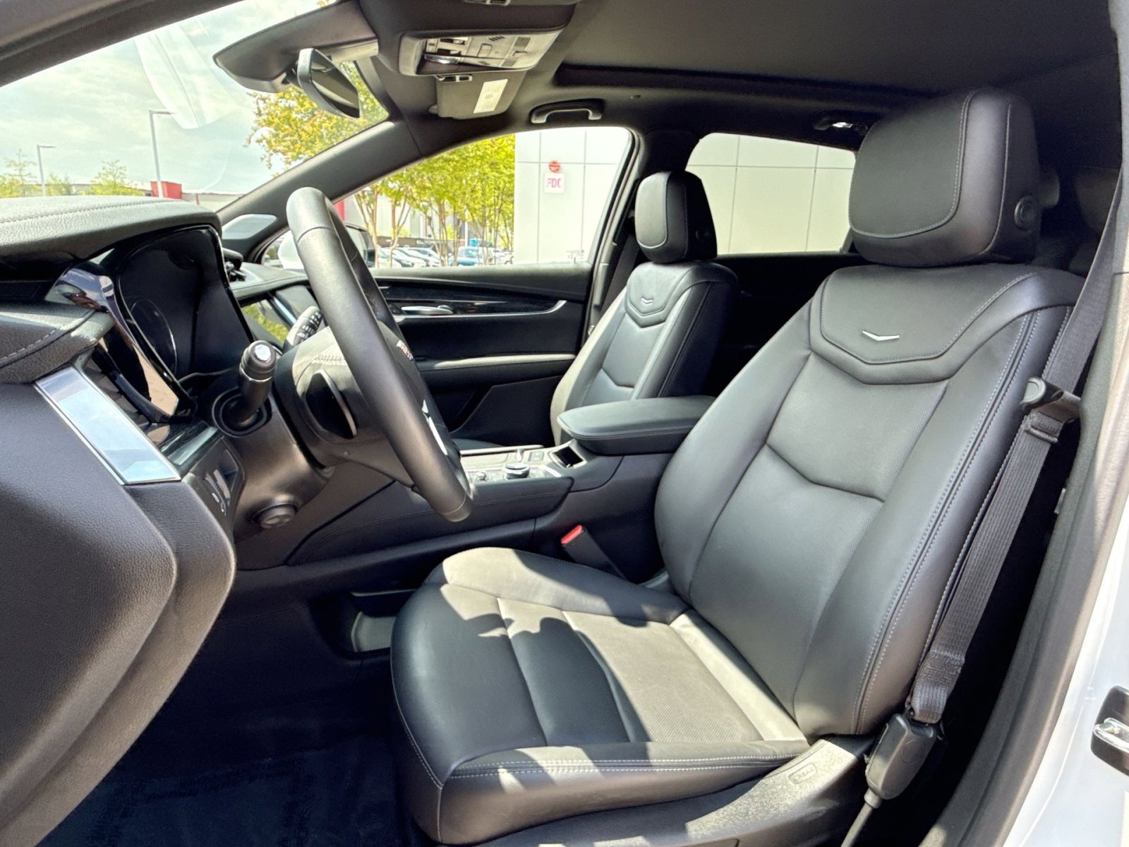 Used 2022 Cadillac XT5 Premium Luxury AWD/4WD image 13