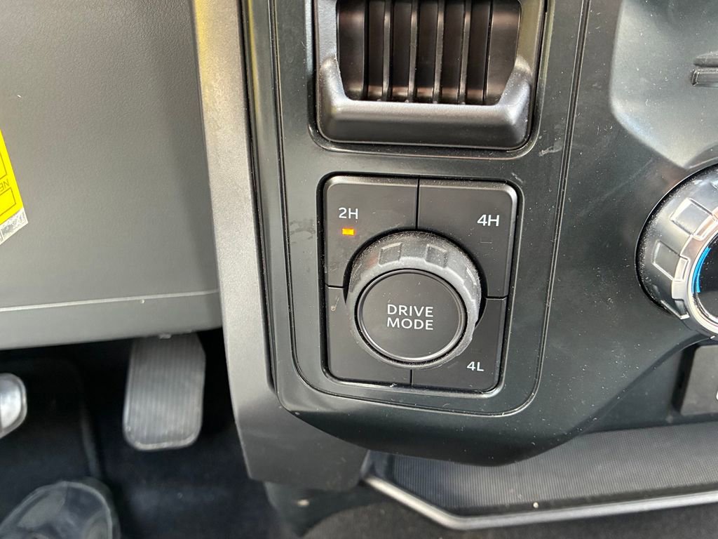 Used 2025 Ford F150 XLT w/ Equipment Group 301A Standard image 22