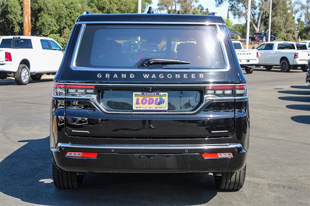 New 2023 Jeep Grand Wagoneer Series III image 3