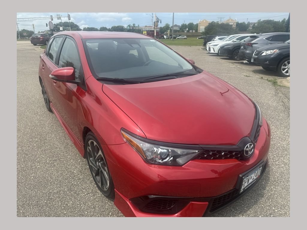 Used 2017 Toyota Corolla iM FWD image 1