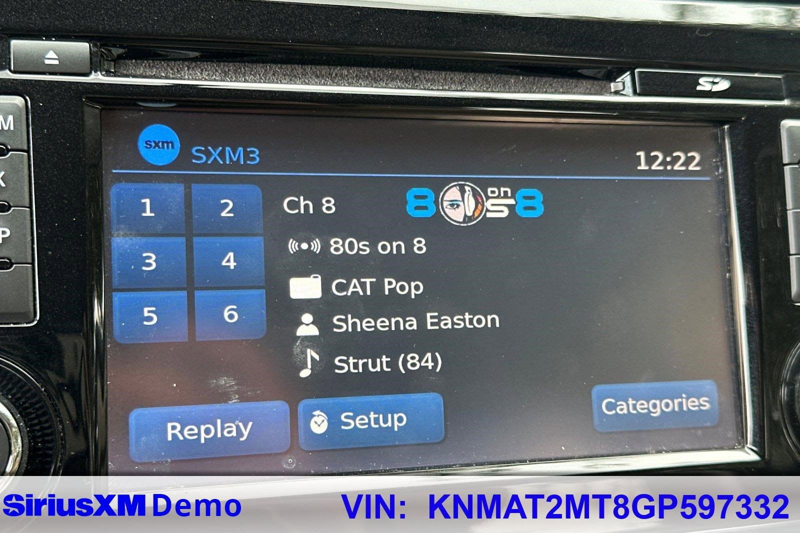 Used 2016 Nissan Rogue SV w/ SV Premium Package image 40