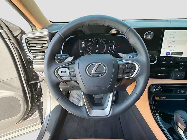 Used 2025 Lexus NX 250 FWD w/ Towing Package (2000 Lbs) image 38