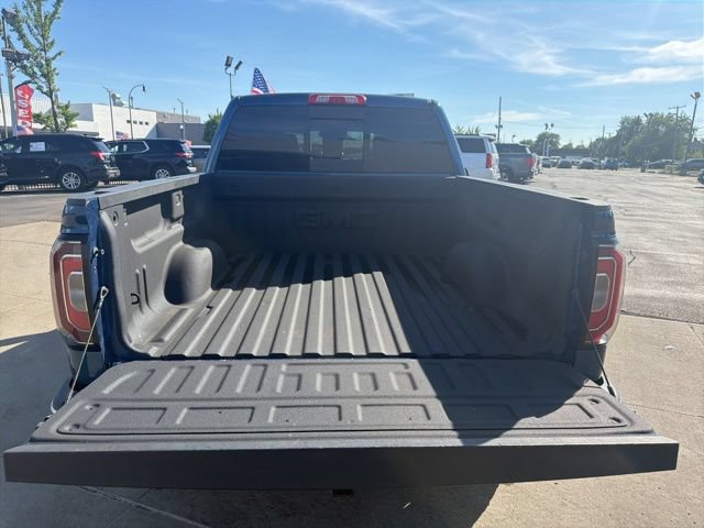 Used 2018 GMC Sierra 1500 SLT AWD/4WD image 13
