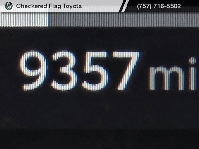 Used 2024 Toyota Tacoma Limited w/ Limited Package (LT) AWD/4WD image 28