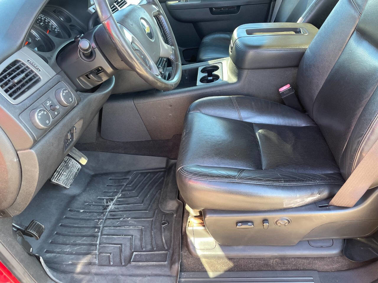 Used 2012 Chevrolet Silverado 2500 LTZ w/ LTZ Plus Package image 19