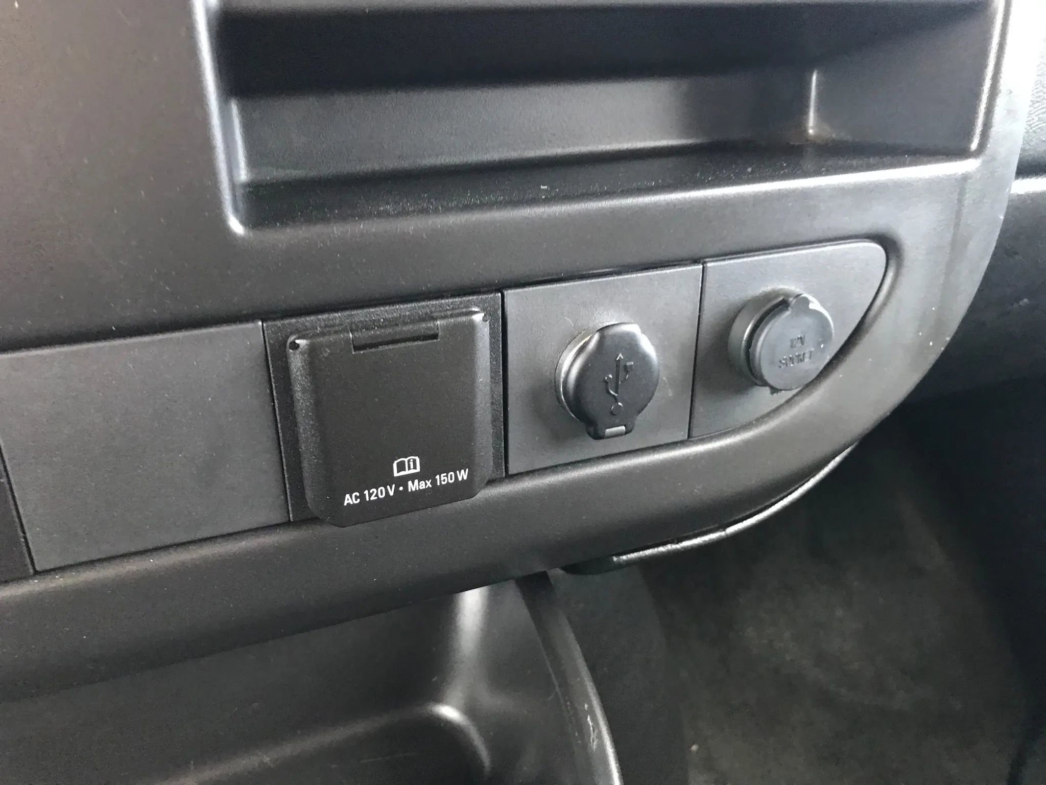 Used 2016 Chevrolet Express 3500 LT w/ LT Preferred Equipment Group image 20