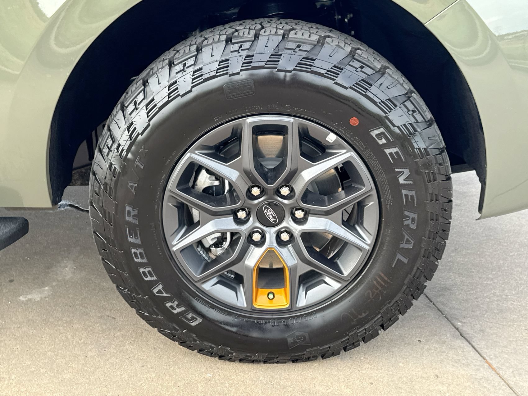 Used 2025 Ford Expedition Tremor AWD/4WD image 10
