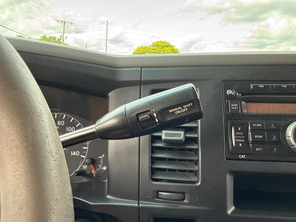 Used 2013 Nissan NV 2500 SV w/ Side Curtain Airbag Pkg RWD image 28