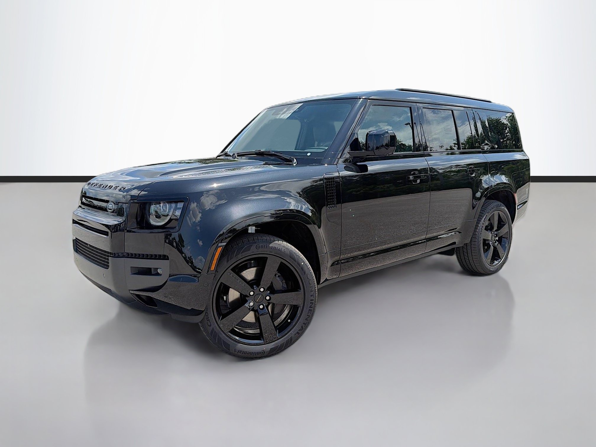 New 2026 Land Rover Defender 130 X-Dynamic SE