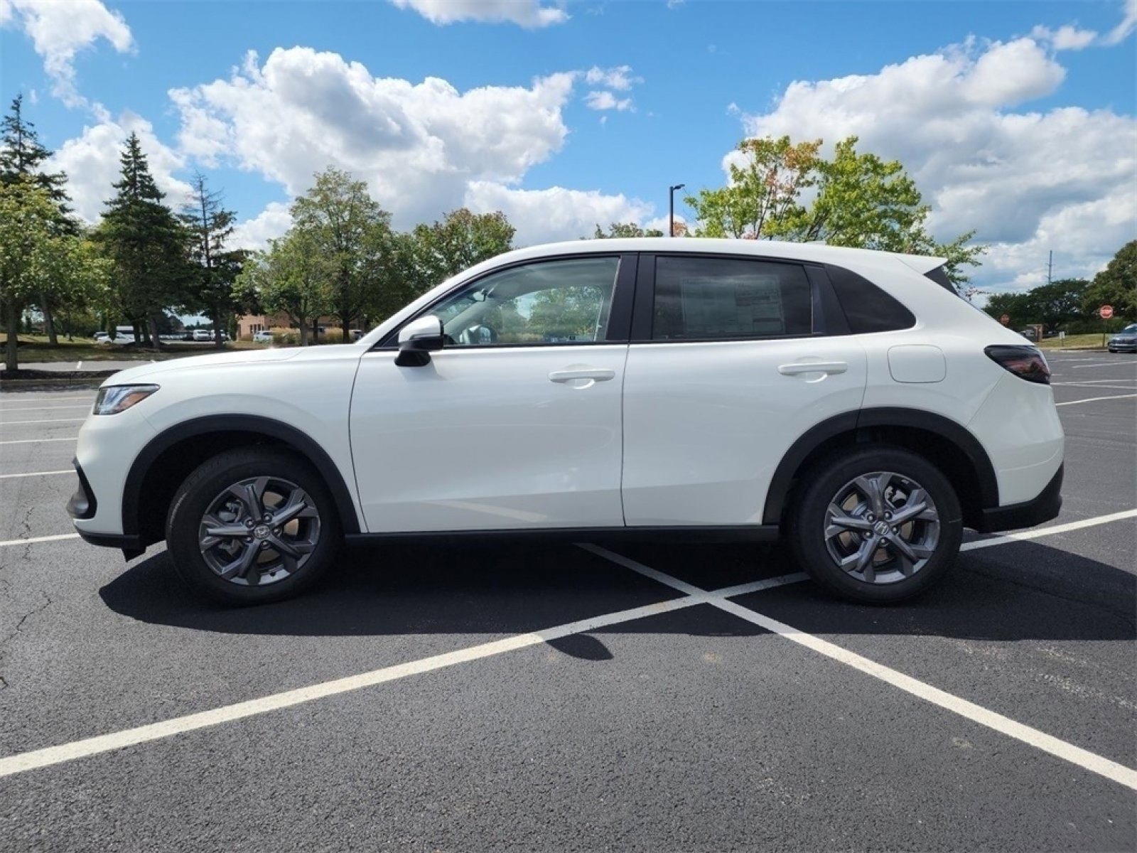 New 2026 Honda HR-V LX image 18