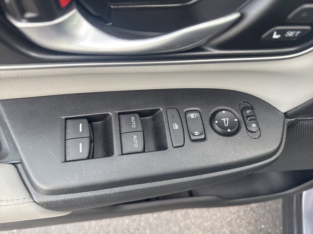 Used 2021 Honda CR-V Touring image 21