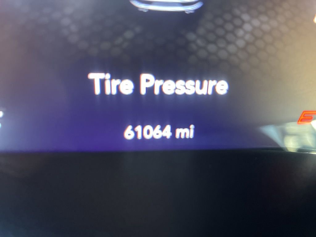 Used 2023 Dodge Charger SXT image 16