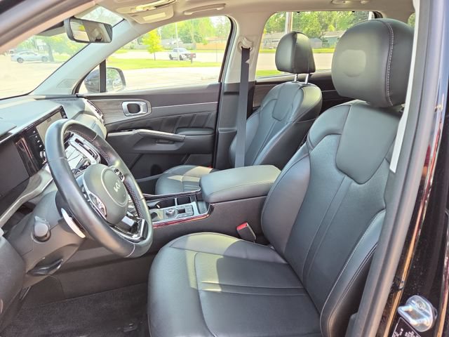 Used 2022 Kia Sorento EX AWD/4WD image 25