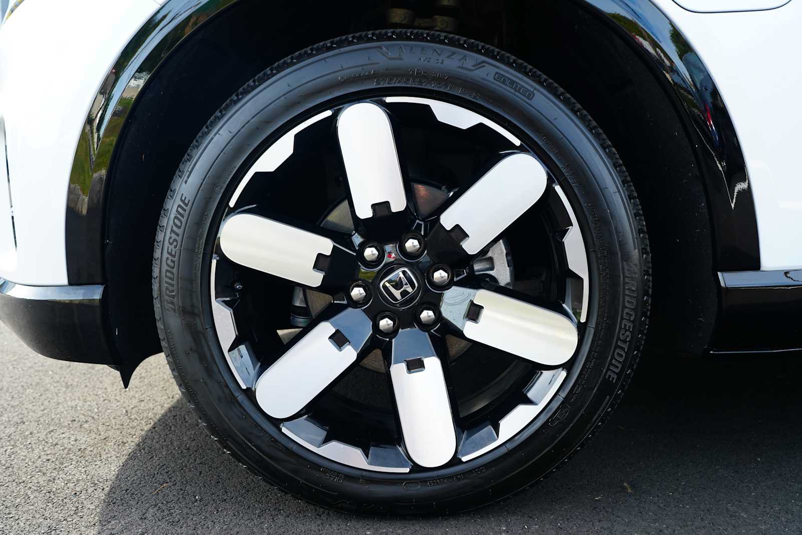 Used 2025 Honda Prologue Elite image 12
