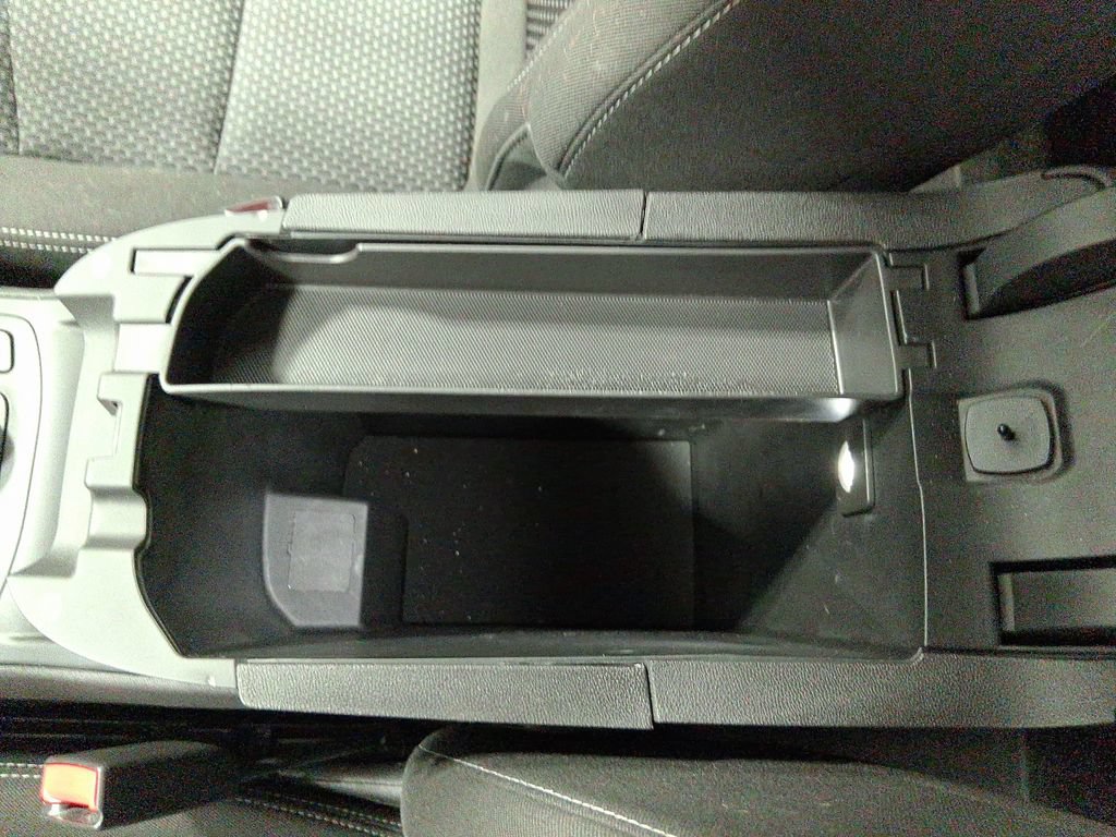 Used 2024 GMC Terrain SLE w/ Driver Convenience Package AWD/4WD image 29
