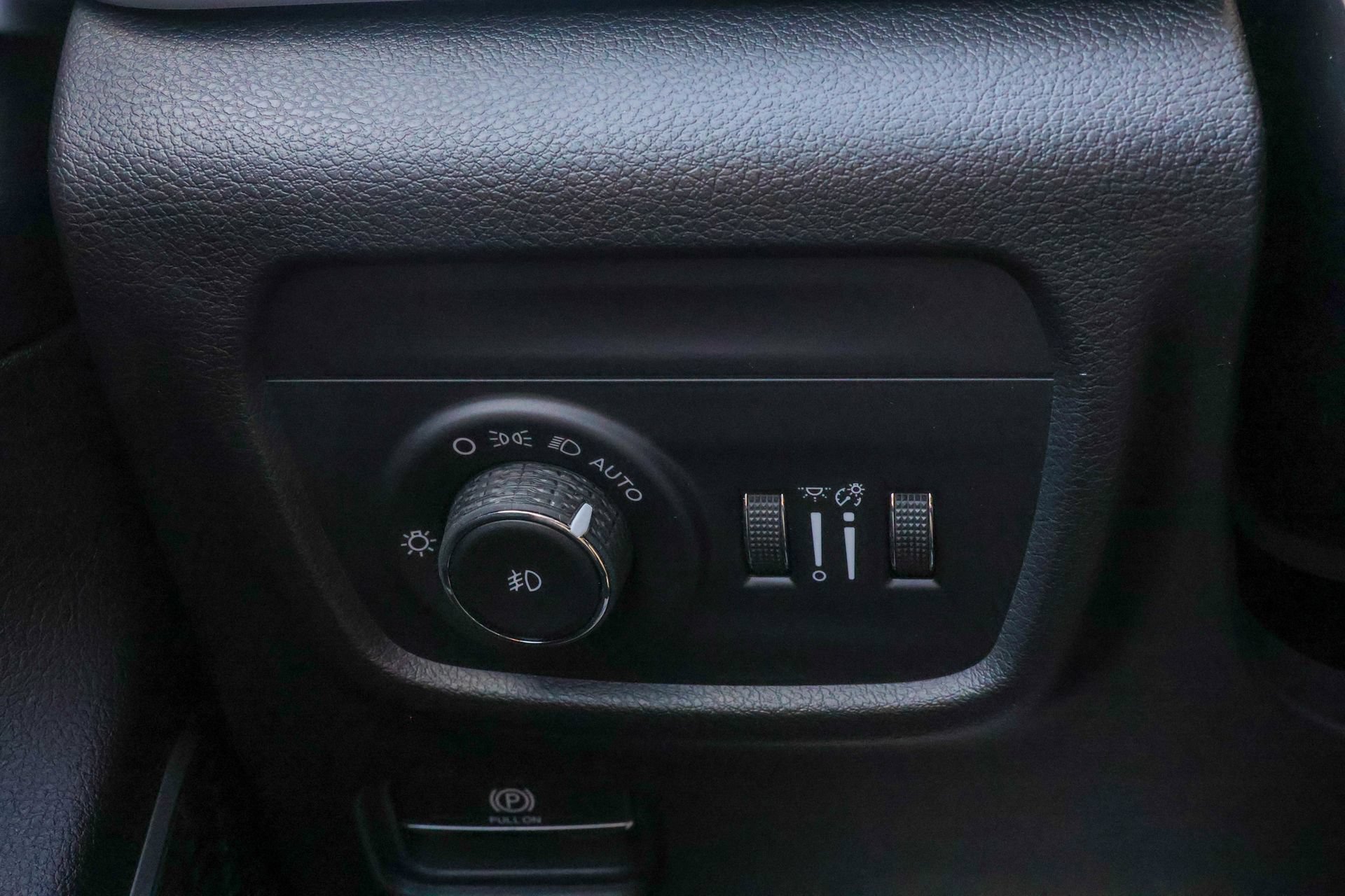 New 2026 Jeep Grand Cherokee Limited AWD/4WD image 30