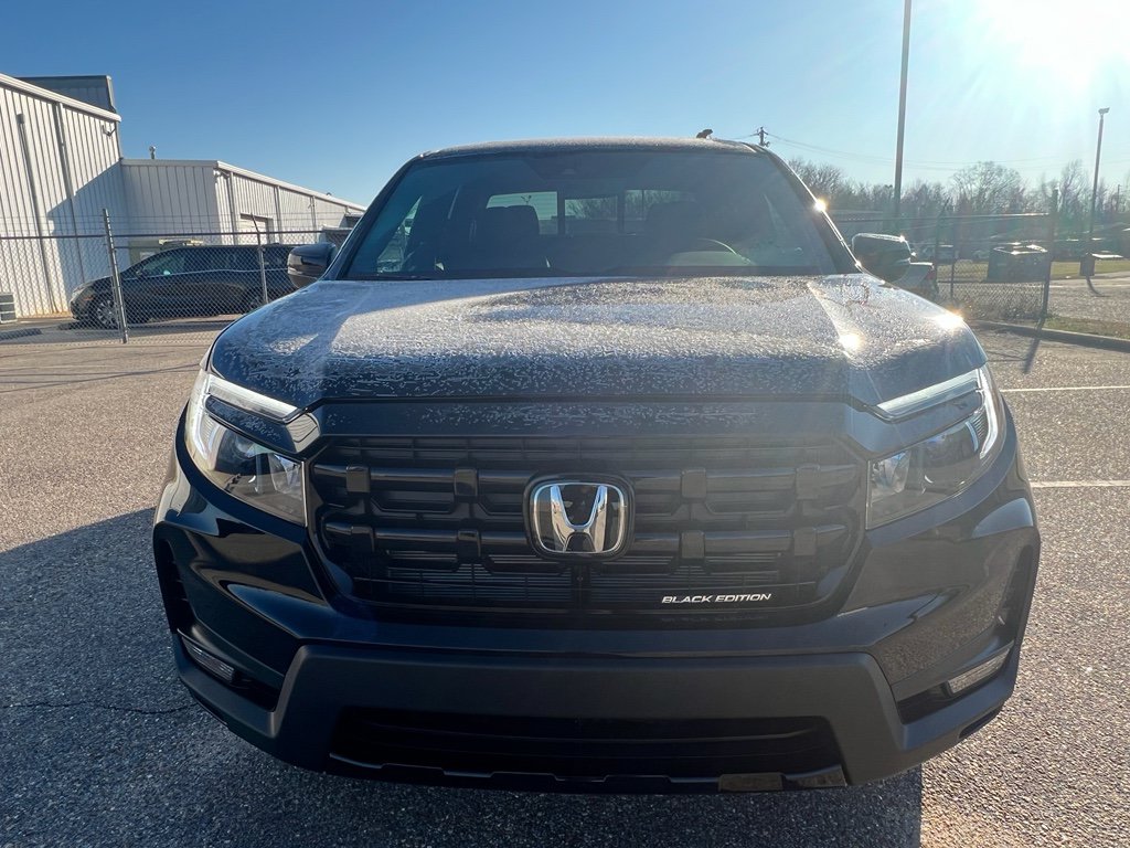 New 2026 Honda Ridgeline Black Edition image 3