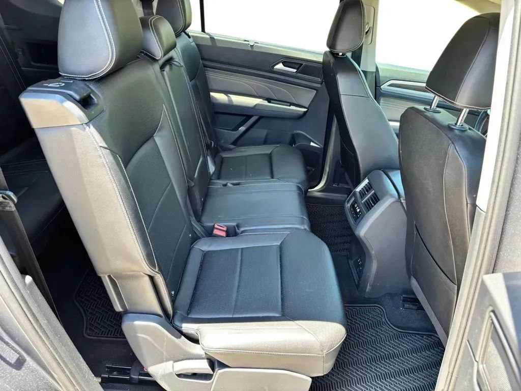 Used 2023 Volkswagen Atlas SE FWD image 26