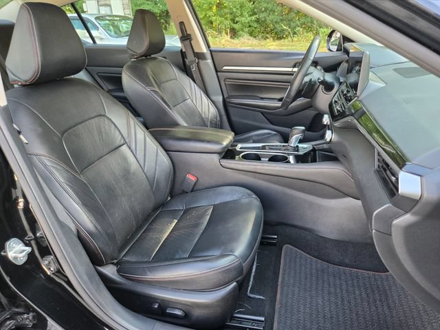 Used 2023 Nissan Altima 2.5 SR w/ SR Premium Package FWD image 21