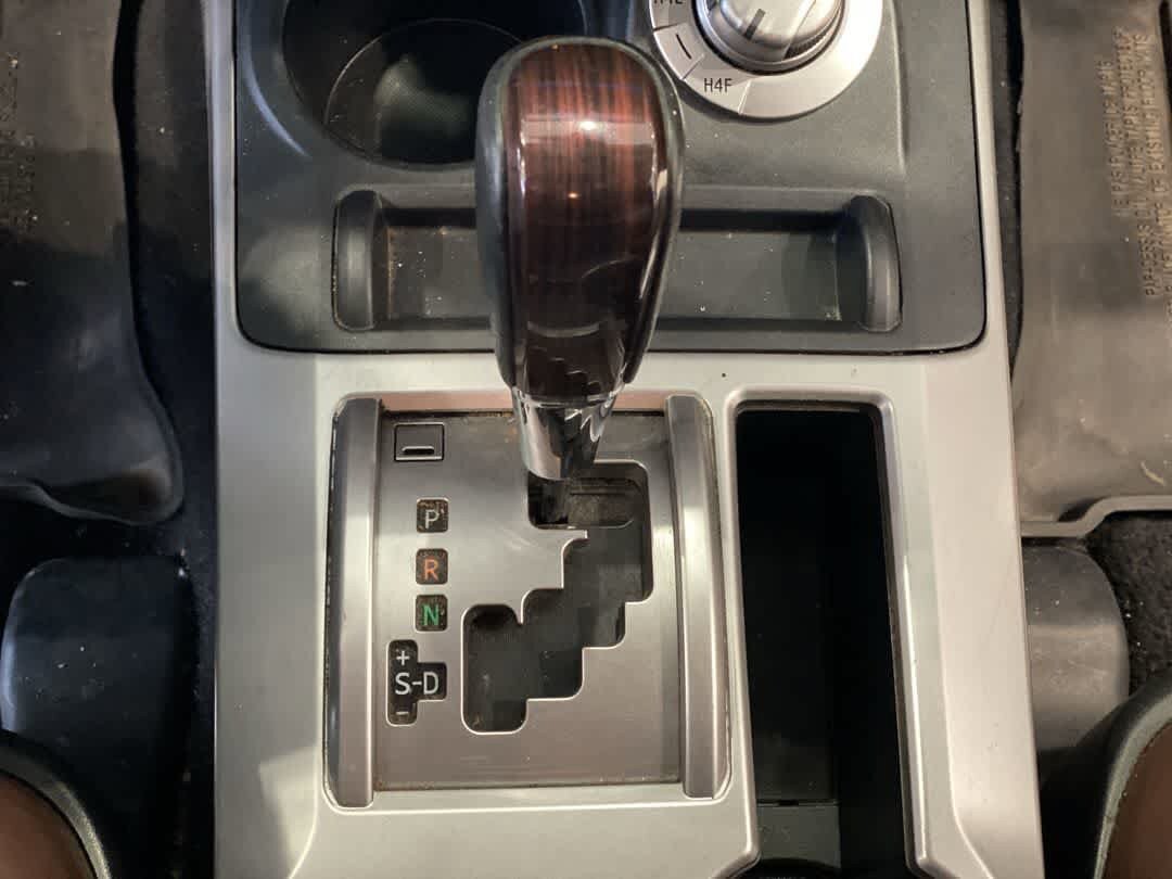 Used 2017 Toyota 4Runner Limited AWD/4WD image 23