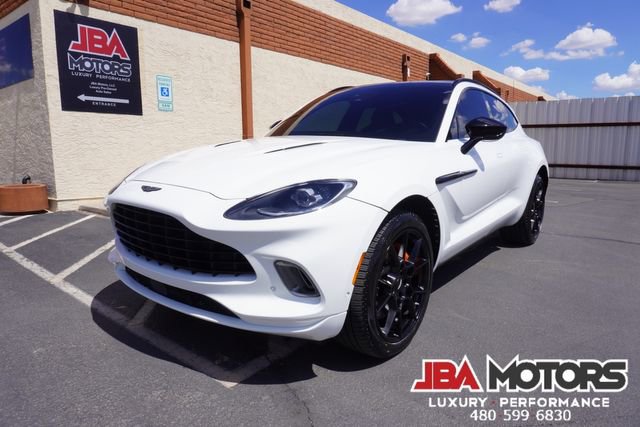 Used 2022 Aston Martin DBX image 15