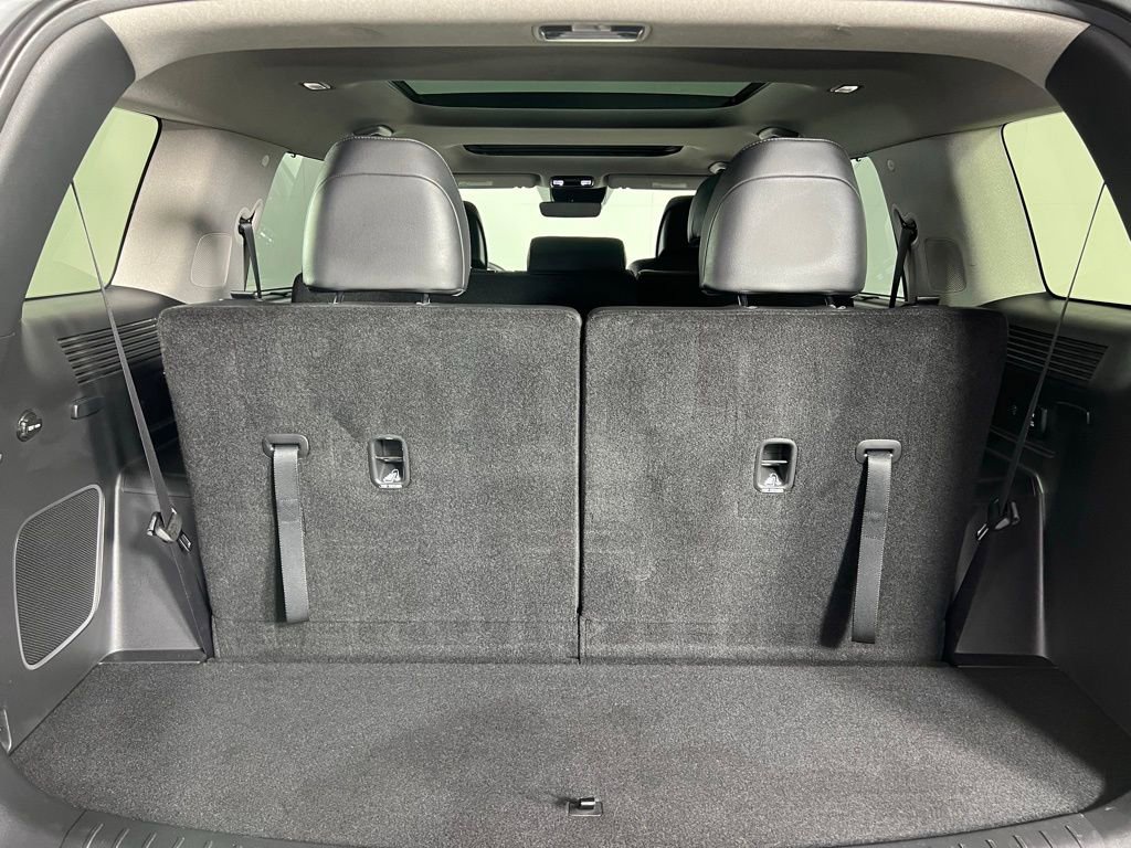 Used 2024 Hyundai Santa Fe Limited image 29