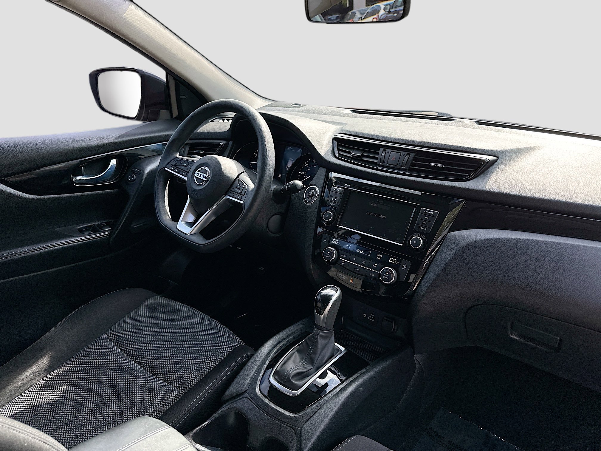 Used 2020 Nissan Rogue Sport SV image 32