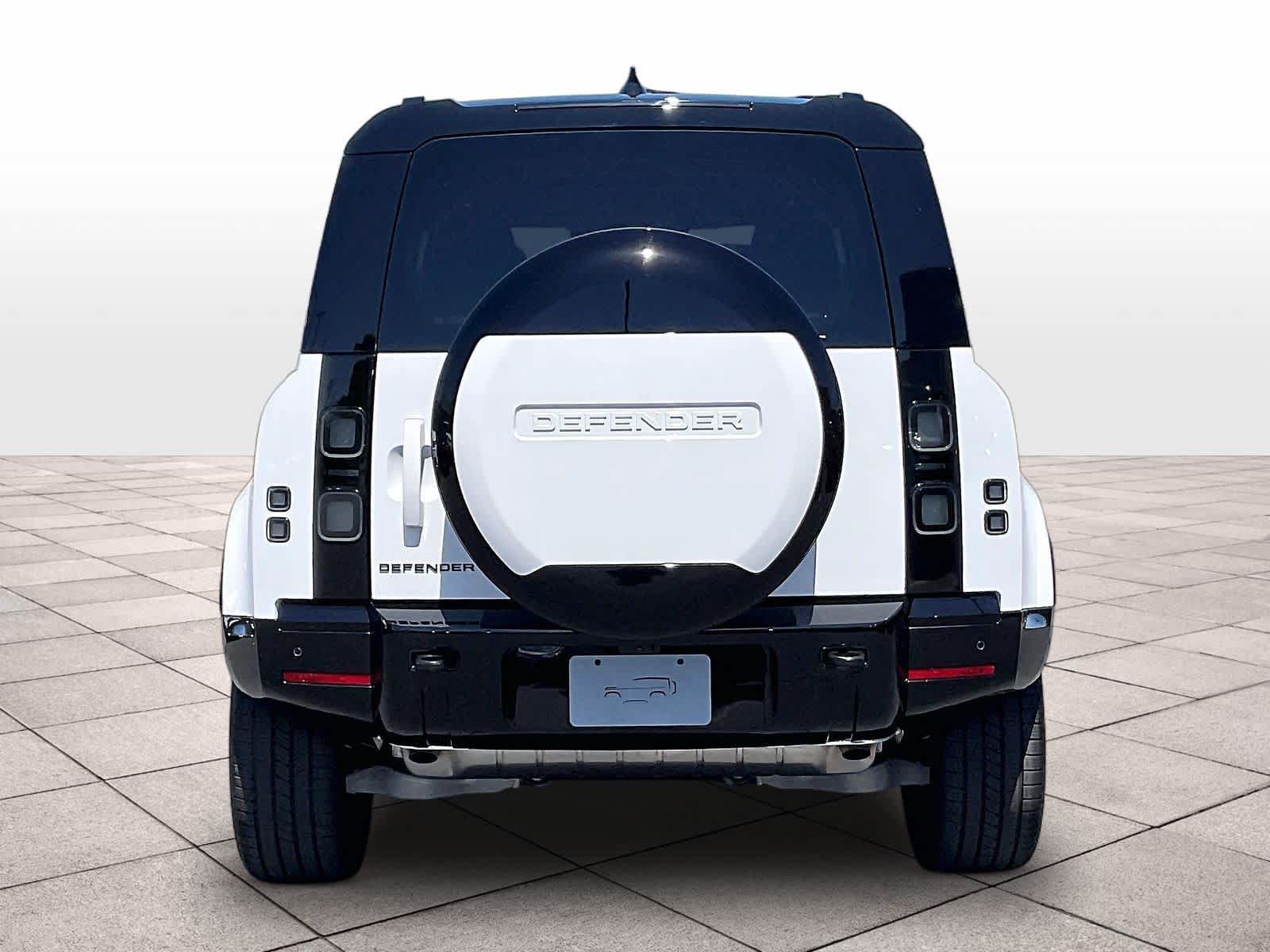 New 2026 Land Rover Defender 110 X-Dynamic SE AWD/4WD image 6