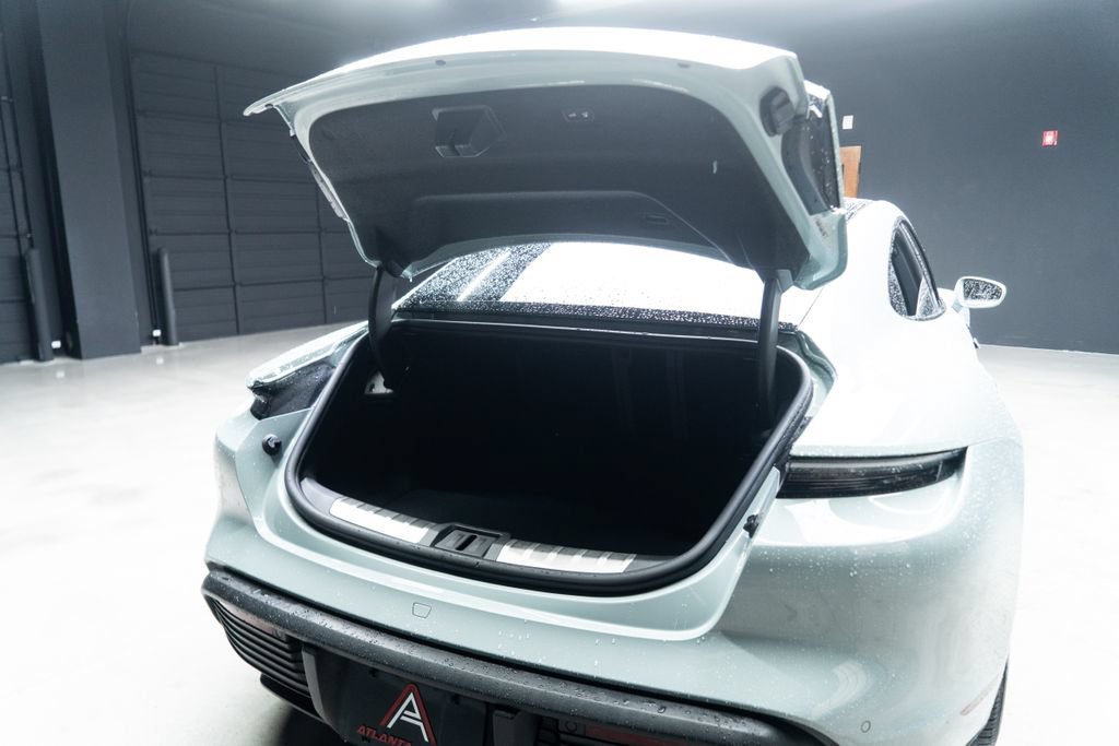 Used 2025 Porsche Taycan RWD image 38