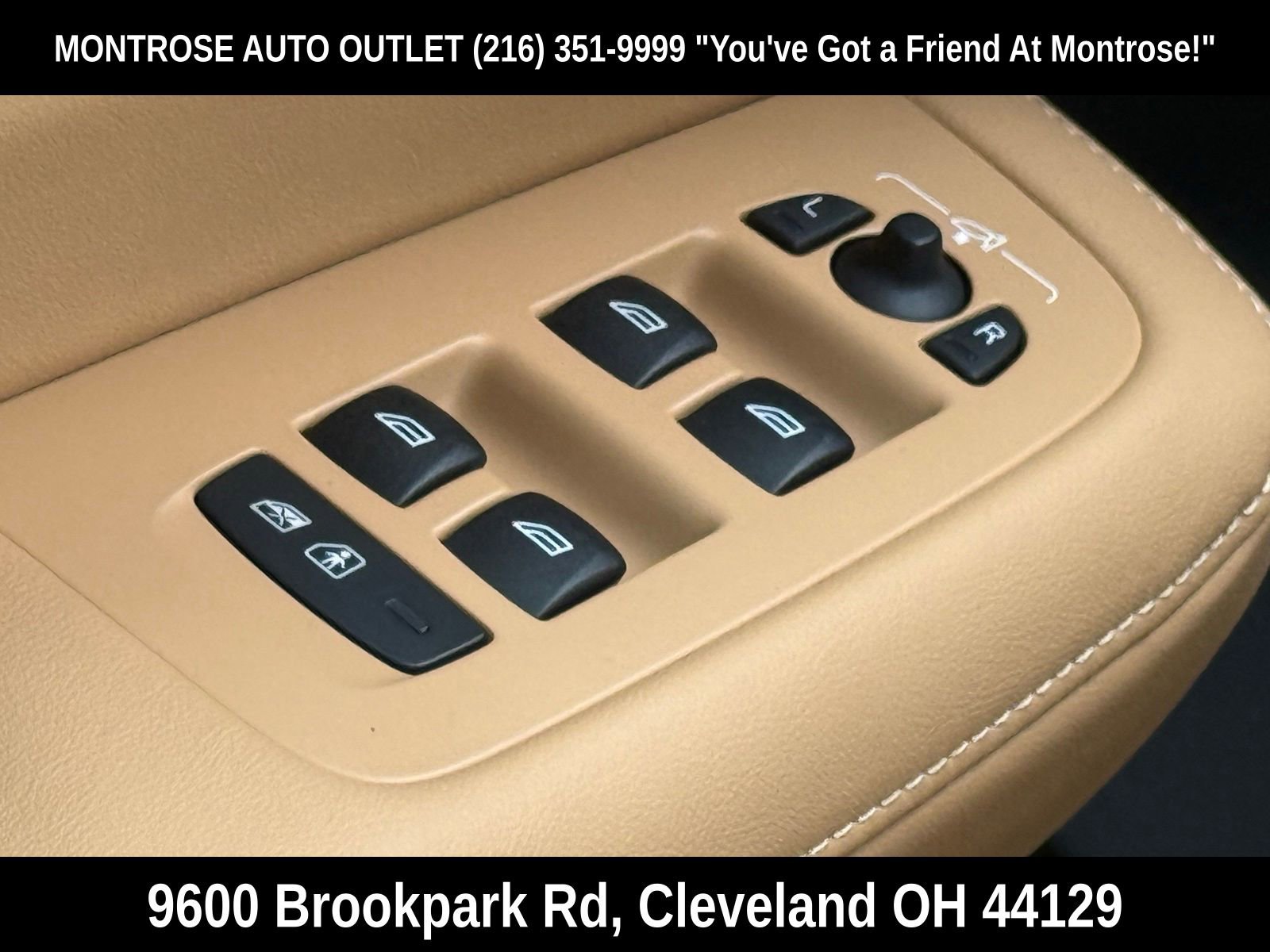 New 2026 Volvo V60 B5 Cross Country Ultra w/ Protection Package Premier image 36