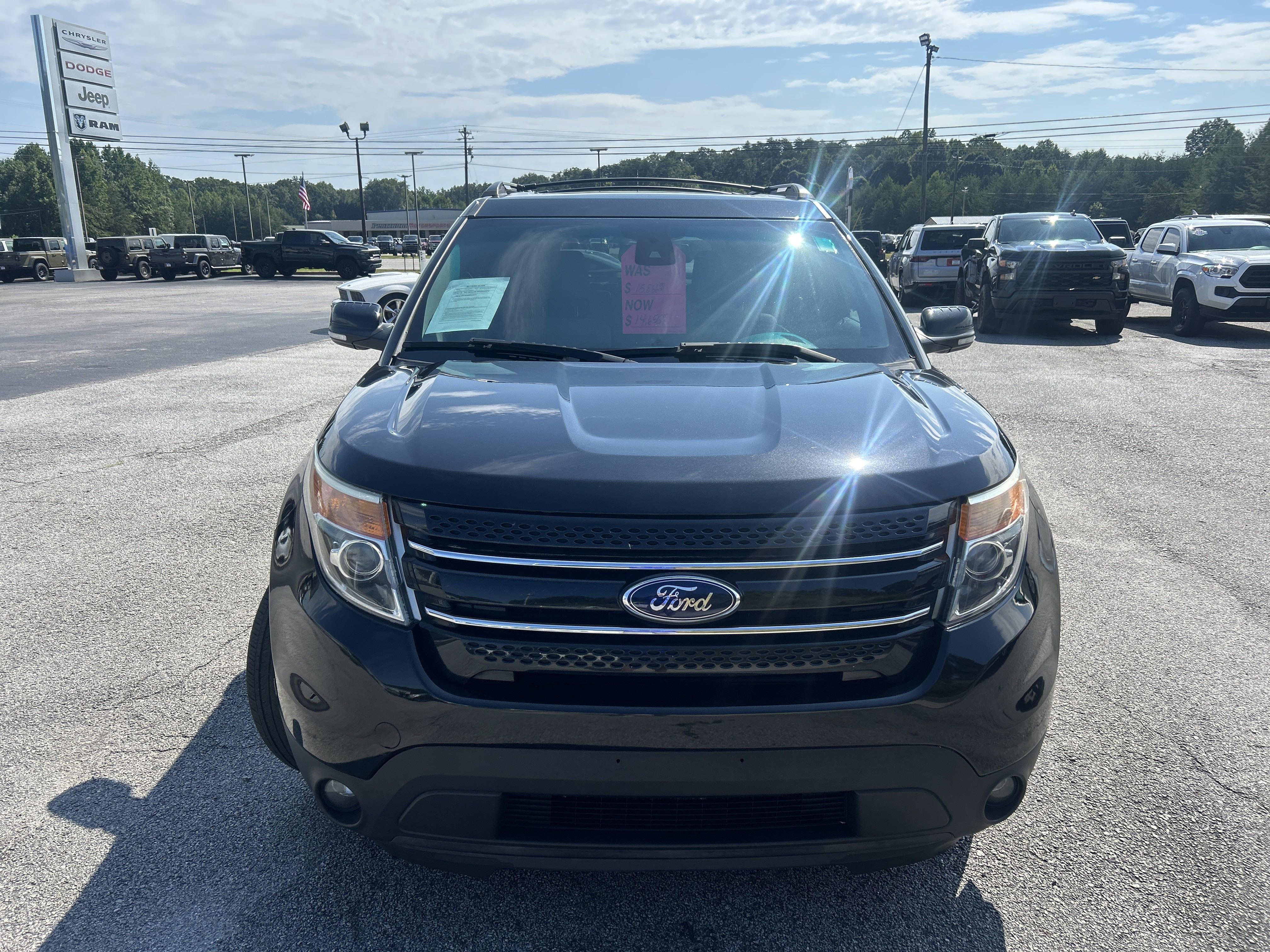 Used 2015 Ford Explorer Limited w/ Equipment Group 303A FWD image 14