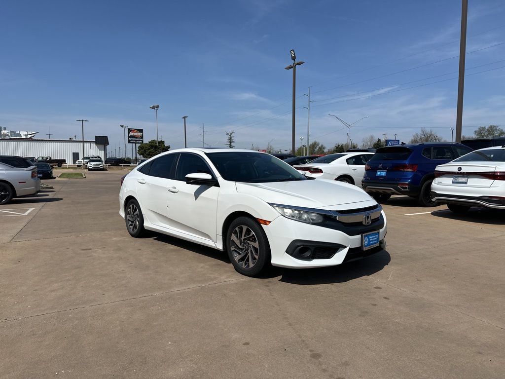 Used 2017 Honda Civic EX image 3