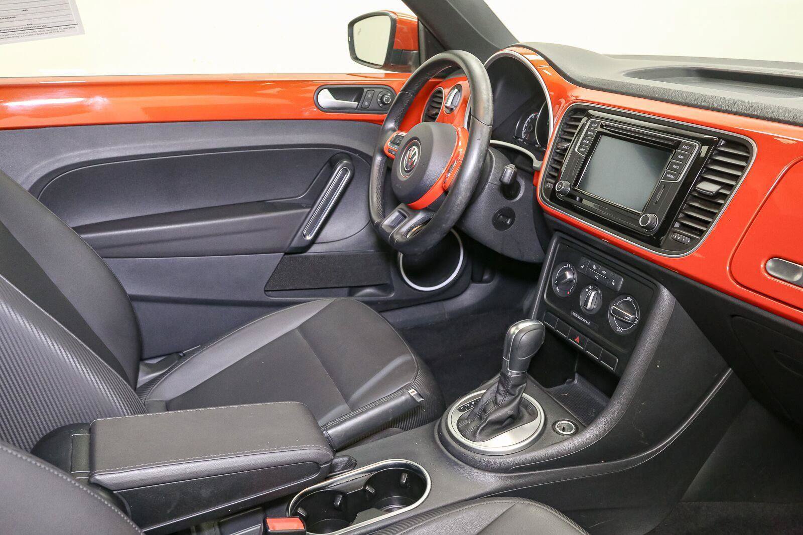 Used 2016 Volkswagen Beetle 1.8T FWD image 16
