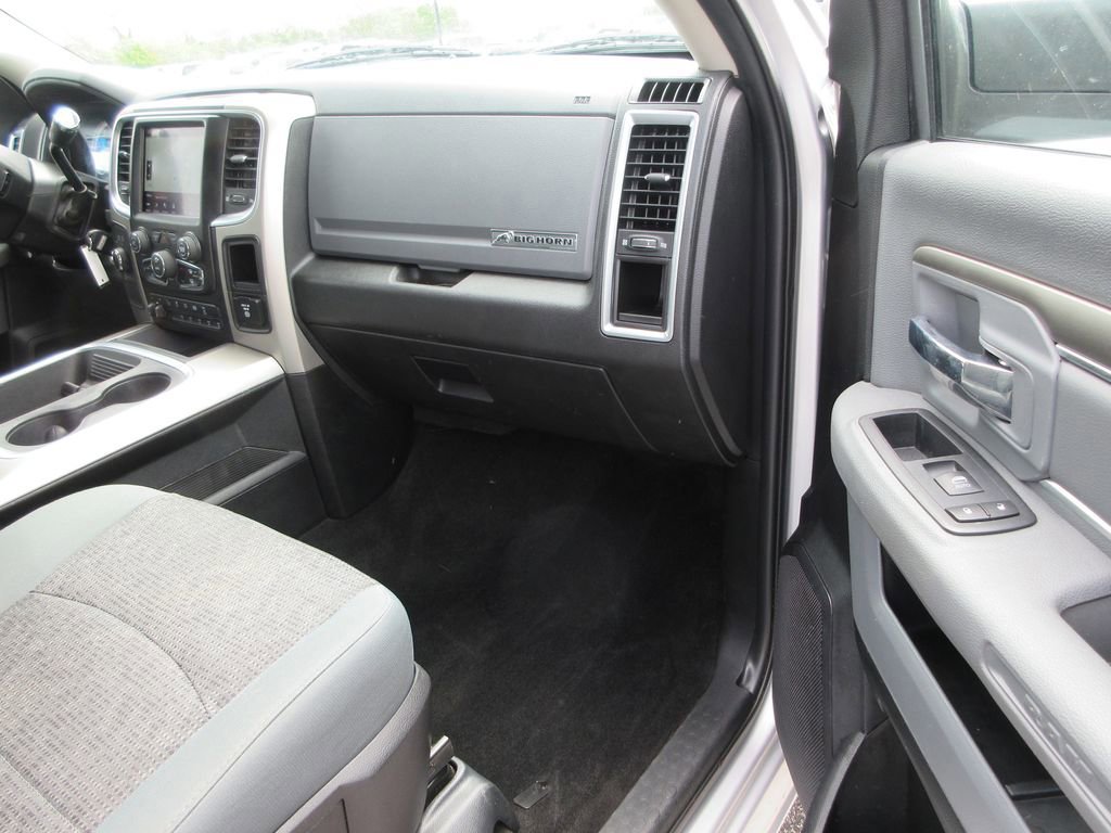 Used 2018 RAM 3500 Big Horn AWD/4WD image 21